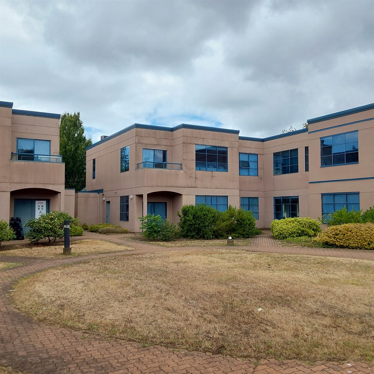Two-storey commercial office-park building with a courtyard, Richmond